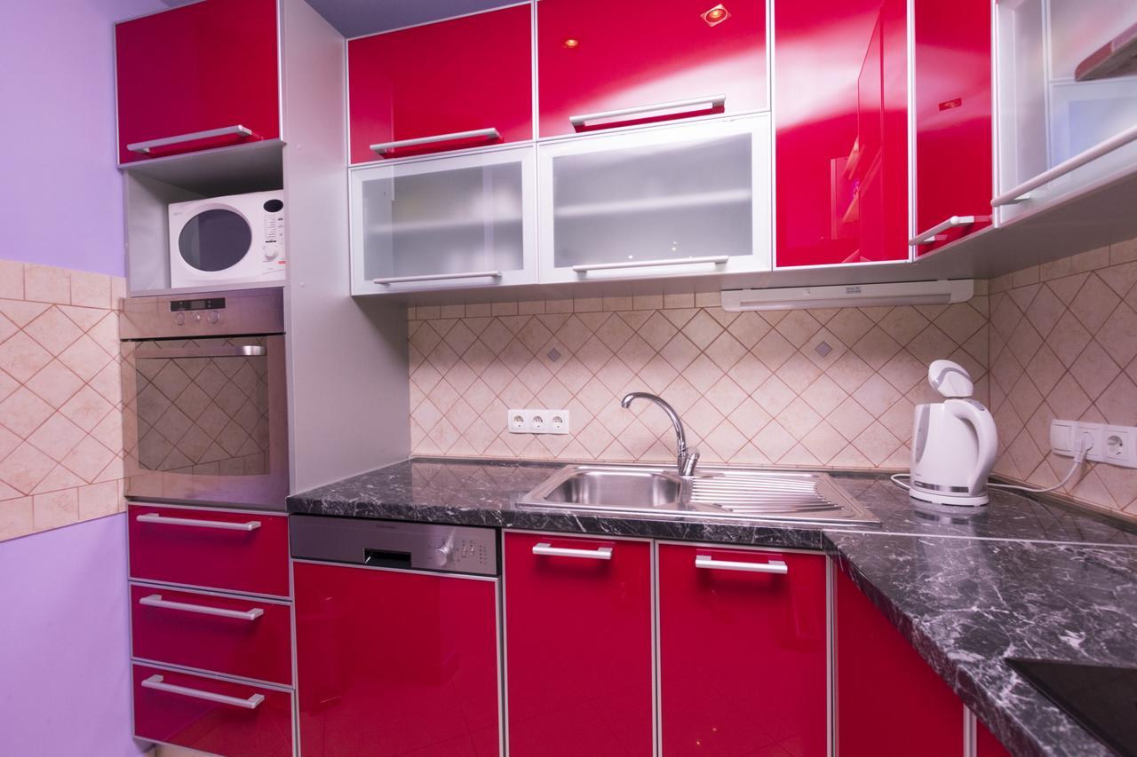 Apartment Mira Omis